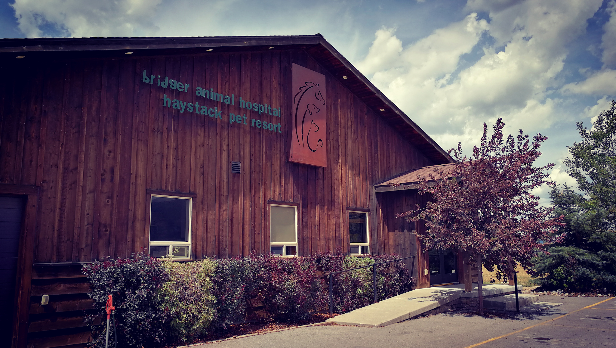 Bridger Animal Hospital & Haystack Pet Resort - Main photo