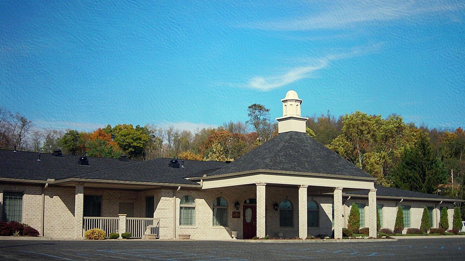 Davis Funeral Home And Onsite Crematory - Main photo