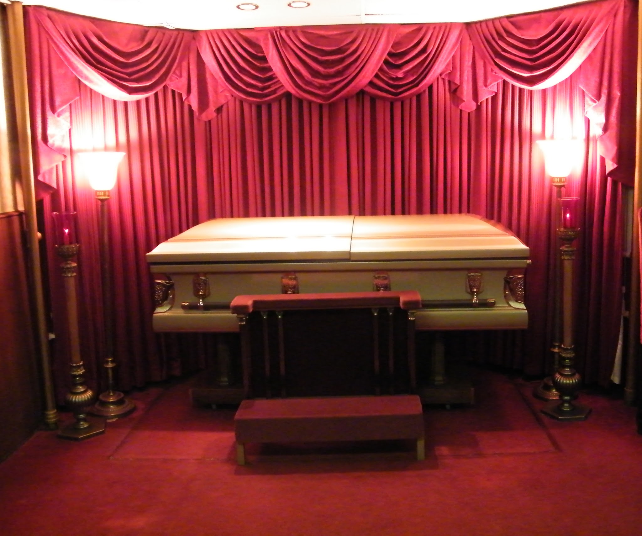 Lopez Funeral And Cremation - Main photo